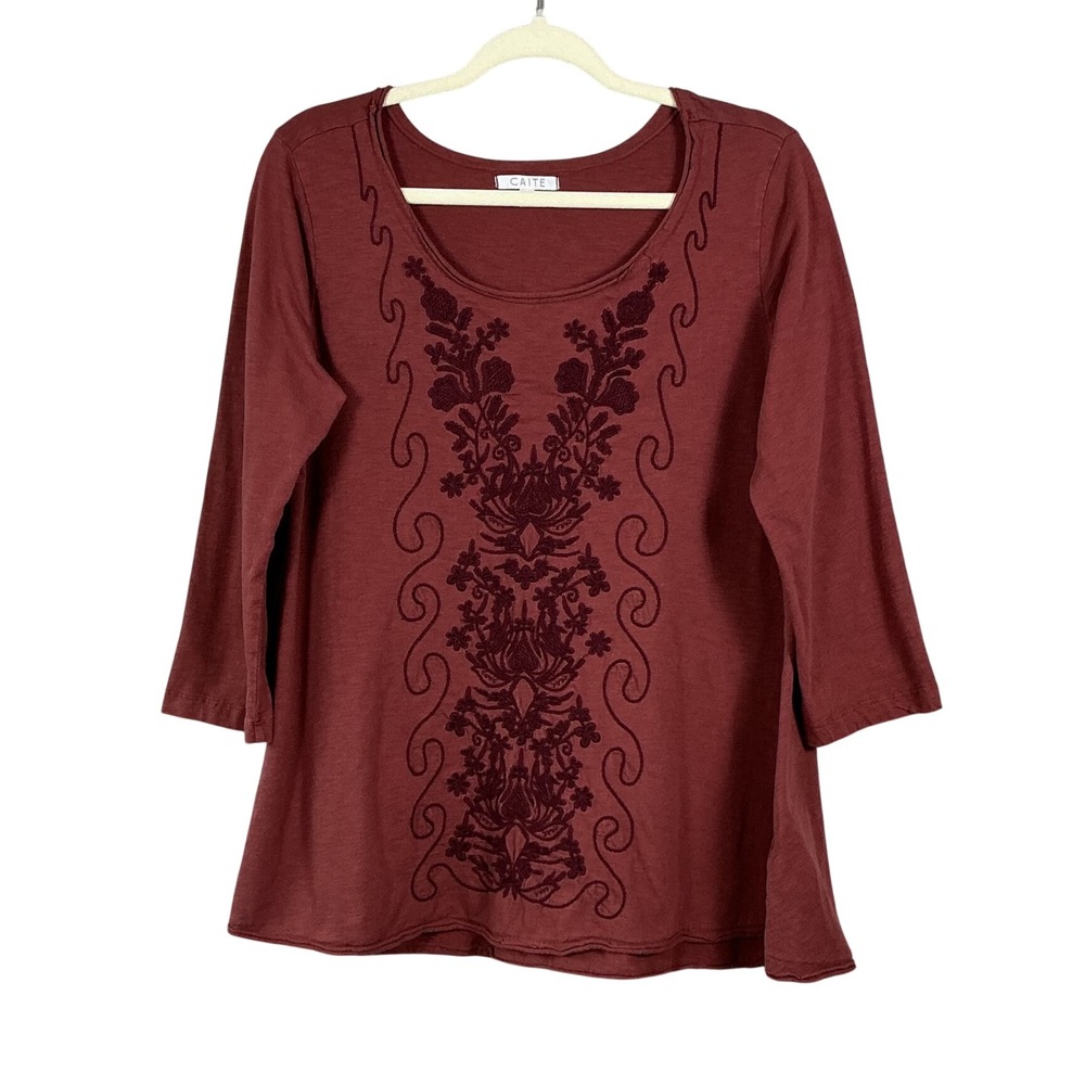 Caite Womens Burgundy Floral Embroidered 3/4 Sleeve Slub Knit Top Medium